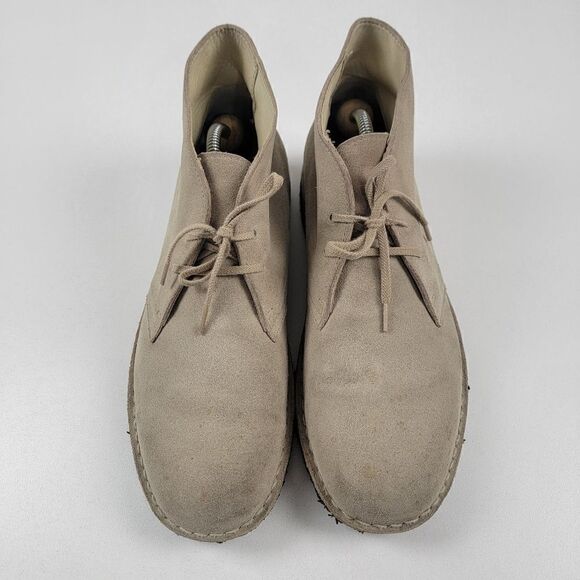 Clarks Desert Chukka Boots Men's Sz 9.5 M Sand Suede Soft Crepe Sole 3169 - Picture 3 of 11